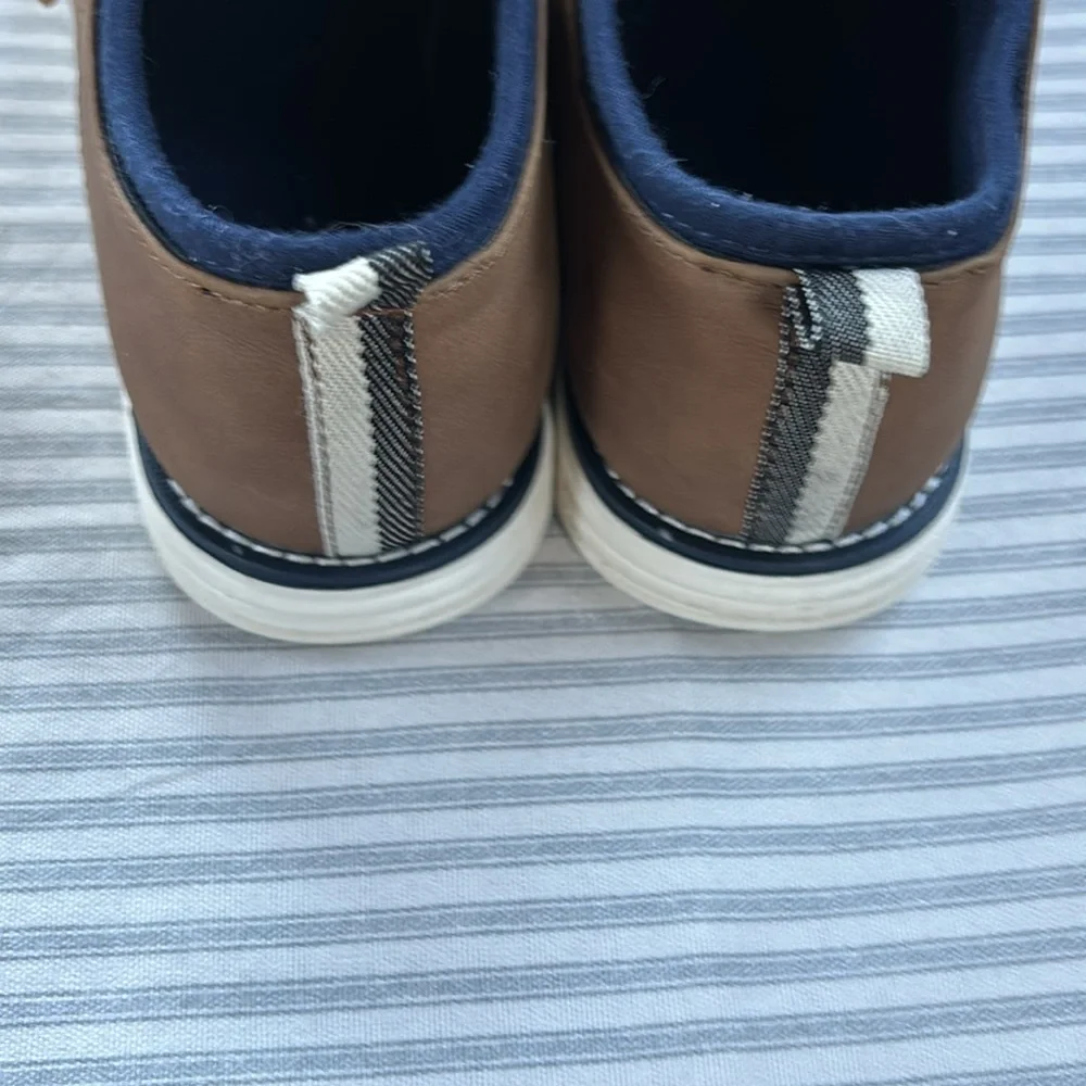 Cat & Jack classic lace